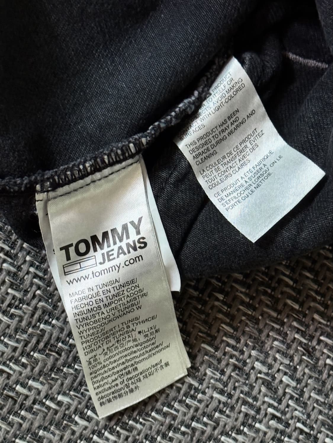 TOMMY JEANS 흑청 트러커 데님 자켓 (105-110) 상품이미지4