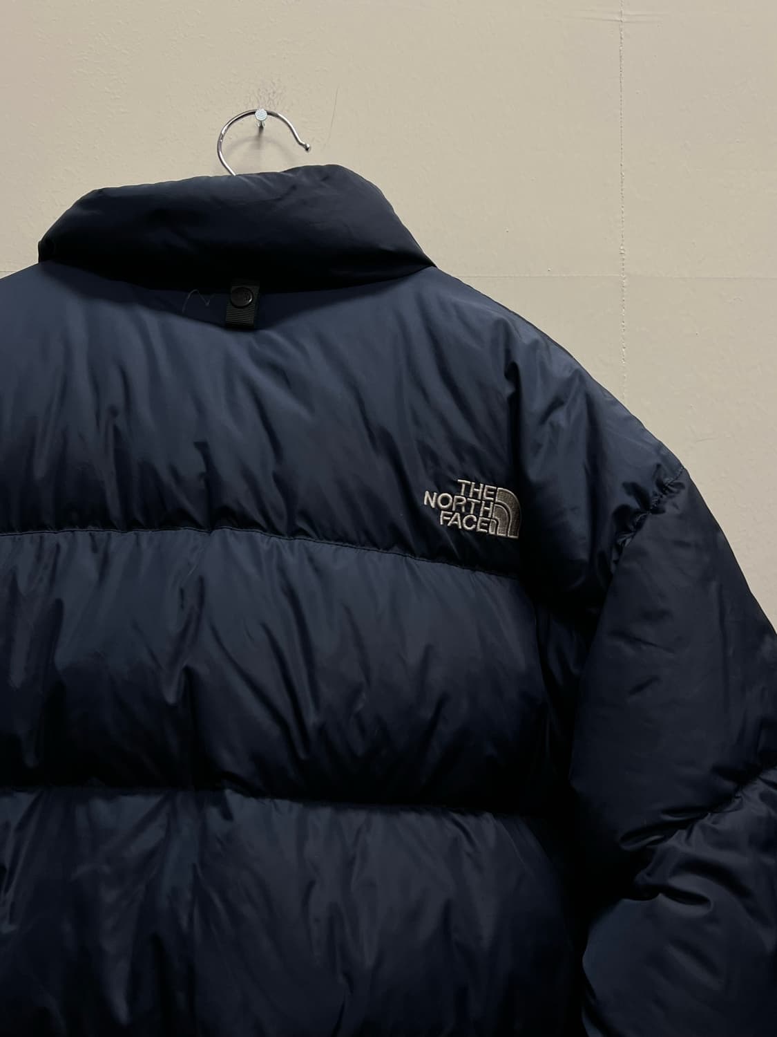 노스페이스 550필 구스다운 눕시 자켓 네이비 상품이미지7