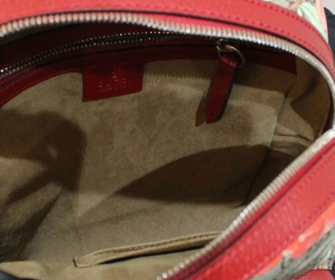 구찌 정품 GG 슈프림 새 프린트 백팩 상품이미지2