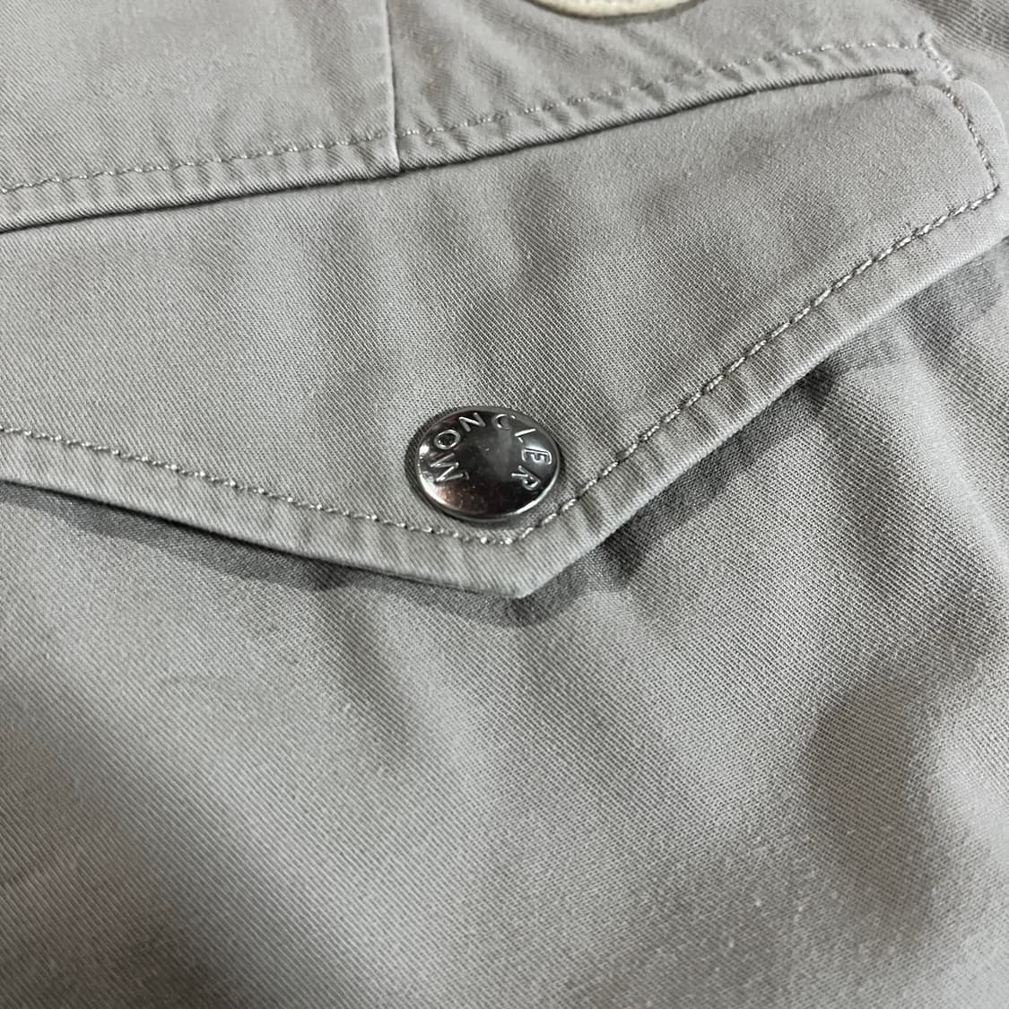 [36-37] 몽클레어 와펜 치노팬츠 상품이미지7