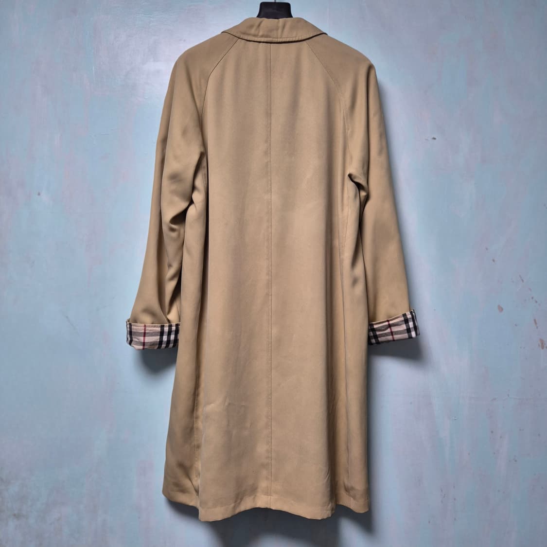 버버리 베이지 트렌치코트 상품이미지3