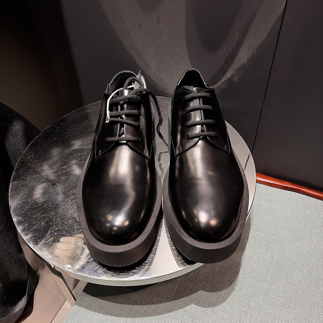 (정품/새상품) 질샌더 남성 블랙 폴리시드 옥스퍼드 더비 슈즈 상품이미지1