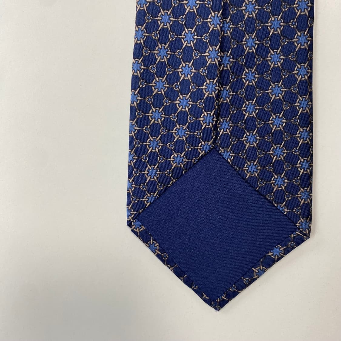 에르메스 명품 정품 넥타이(HERMES)7.7cm 상품이미지7