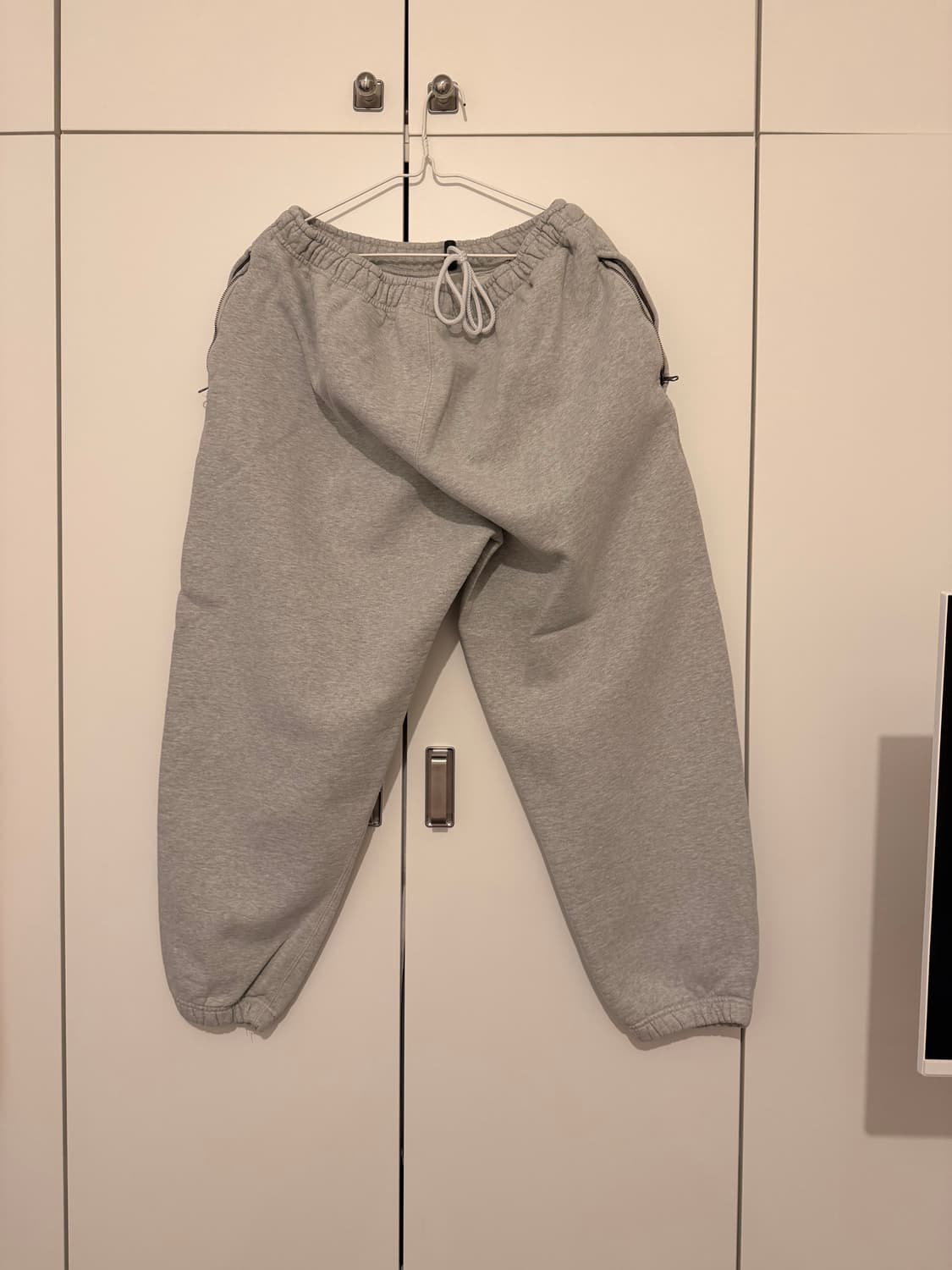 나이키 솔로 스우시 그레이 셋업 상품이미지7