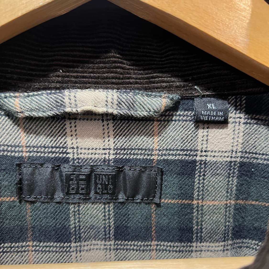 유니클로 코듀로이 카라 바버맛 자켓 상품이미지3