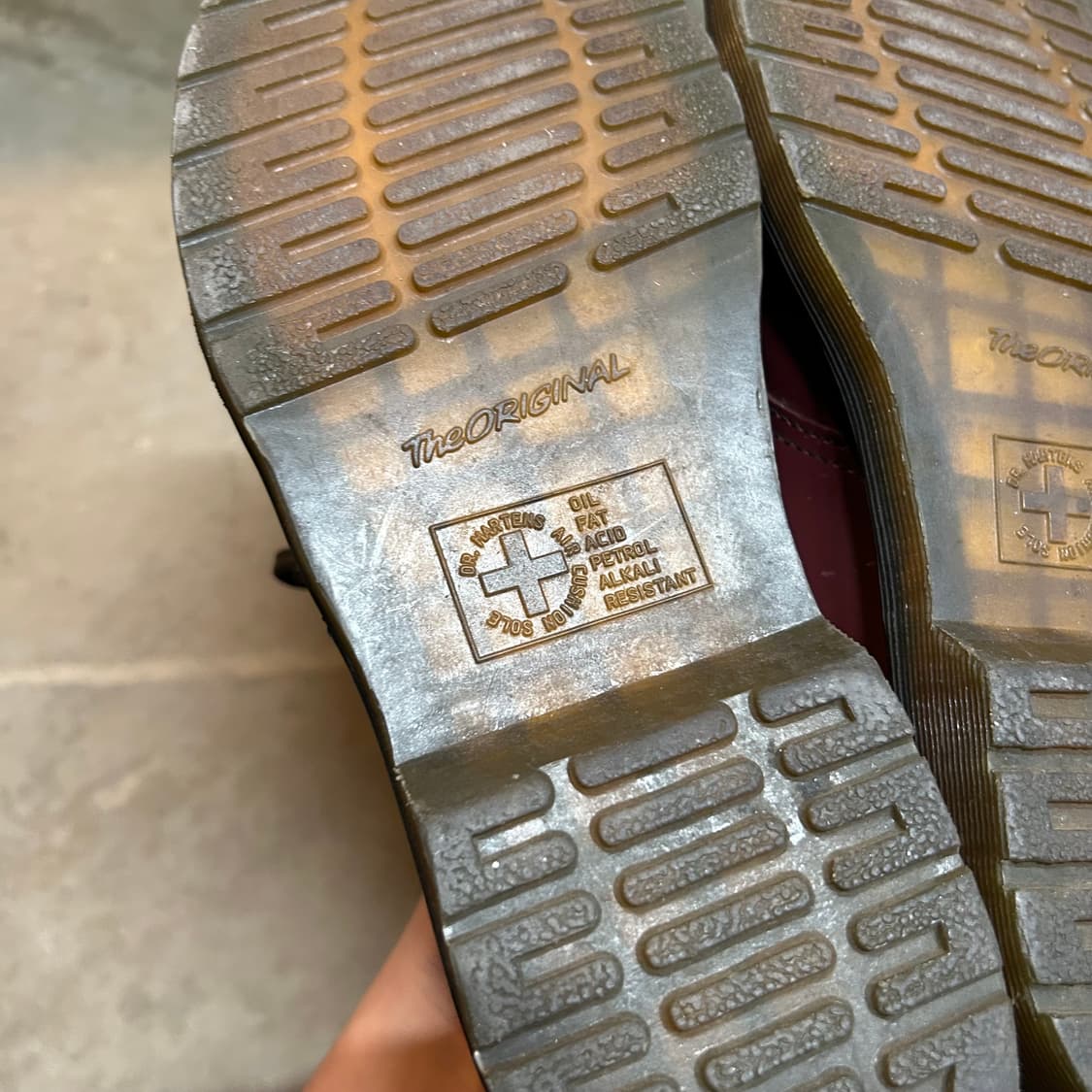 닥터마틴 1461 스무스 3홀 체리레드, 버건디 (UK8 / 270) 상품이미지9