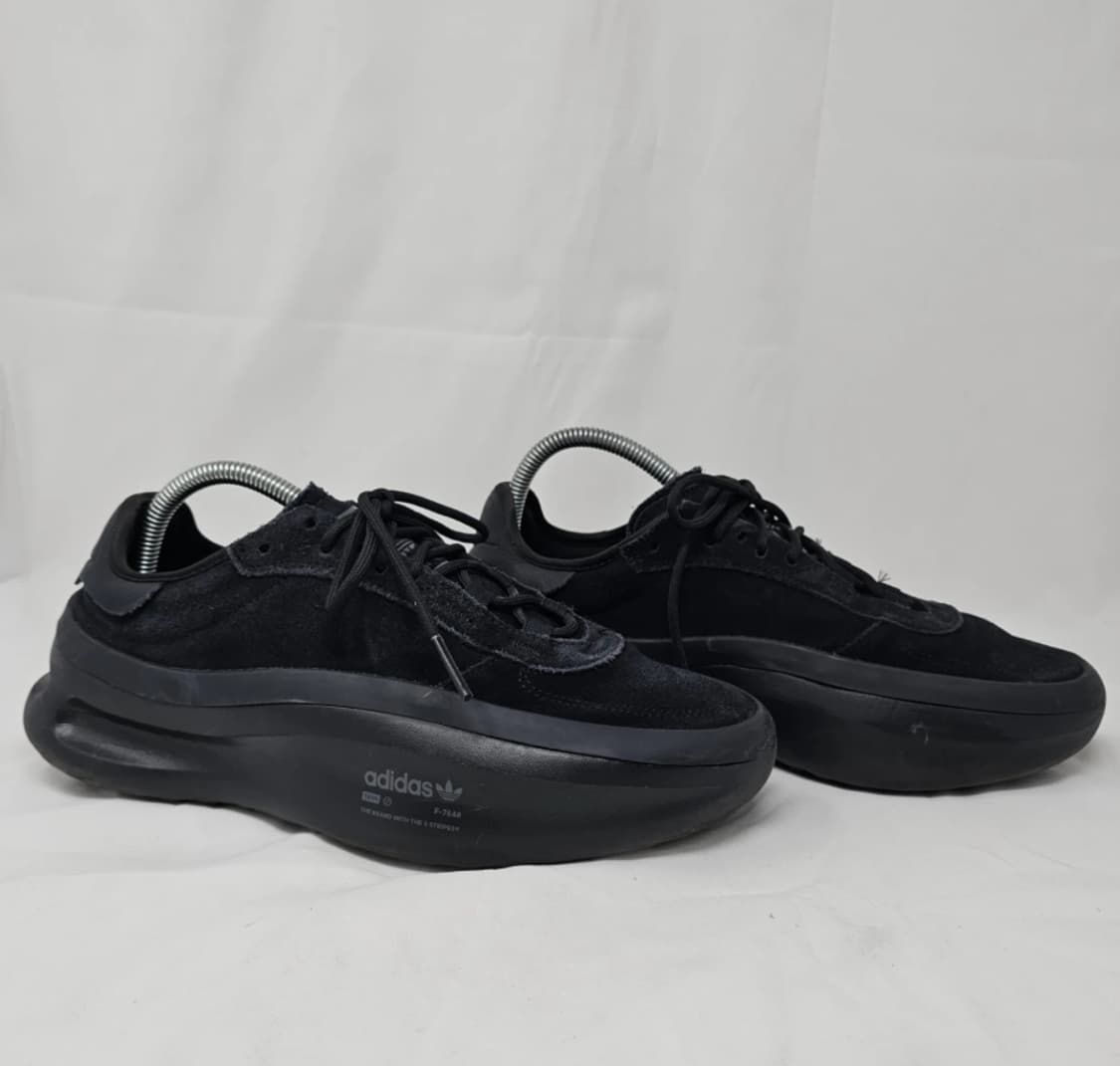 아디다스 올블랙 운동화 265mm 상품이미지3