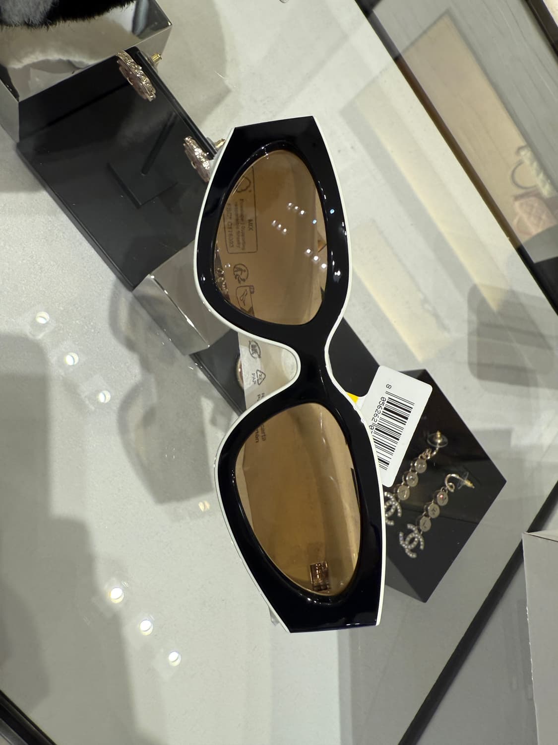 샤넬 투톤 선글라스  상품이미지2