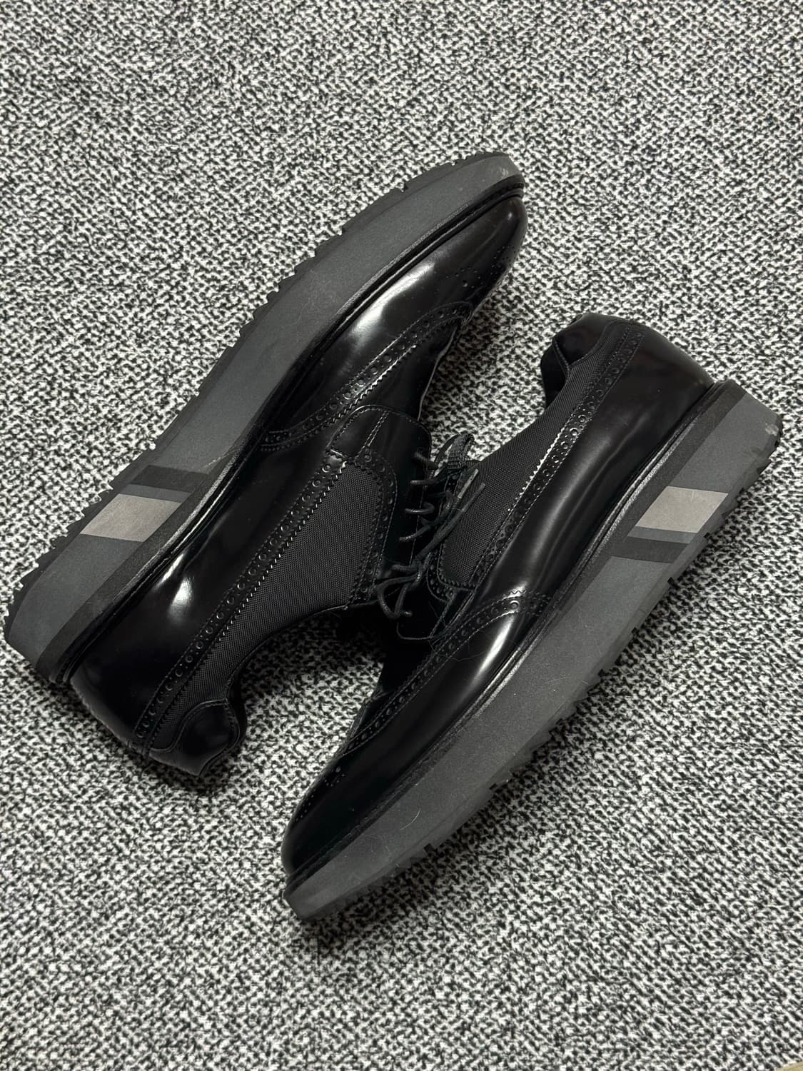 프라다 윙팁더비 상품이미지3