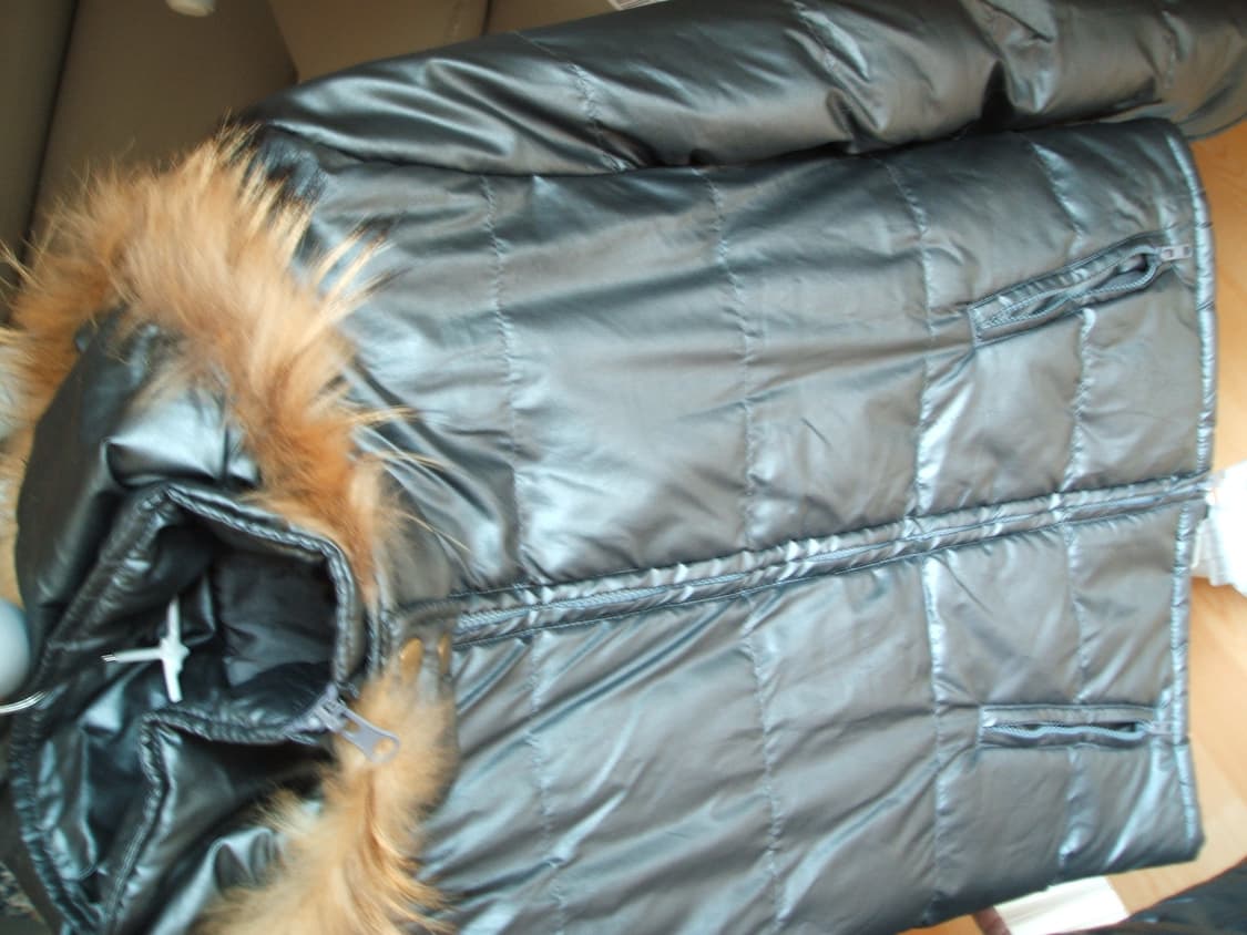 여성 퍼 유광 패딩 상품이미지1