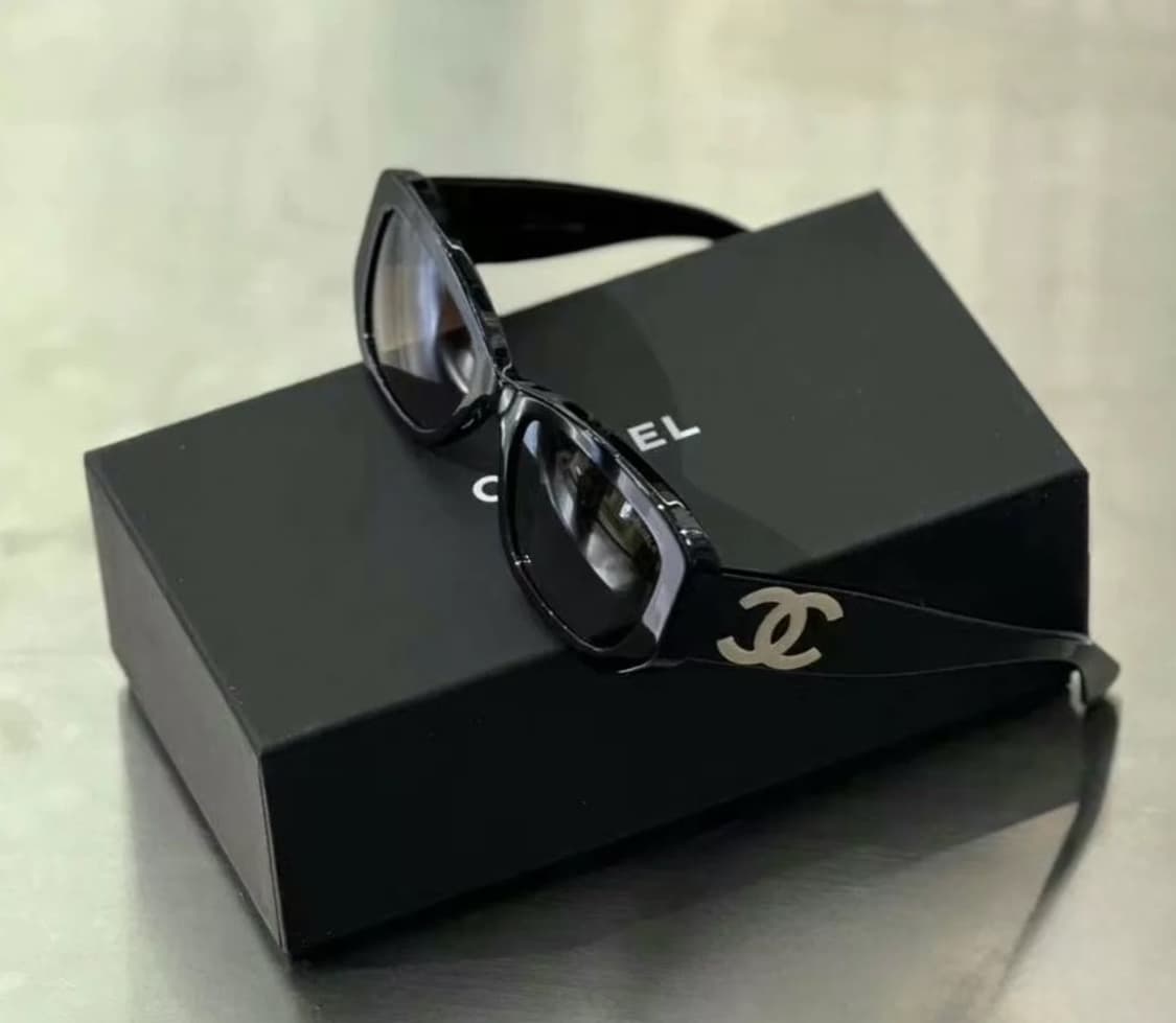 [정품] 샤넬 CC로고 선글라스 블랙 상품이미지1