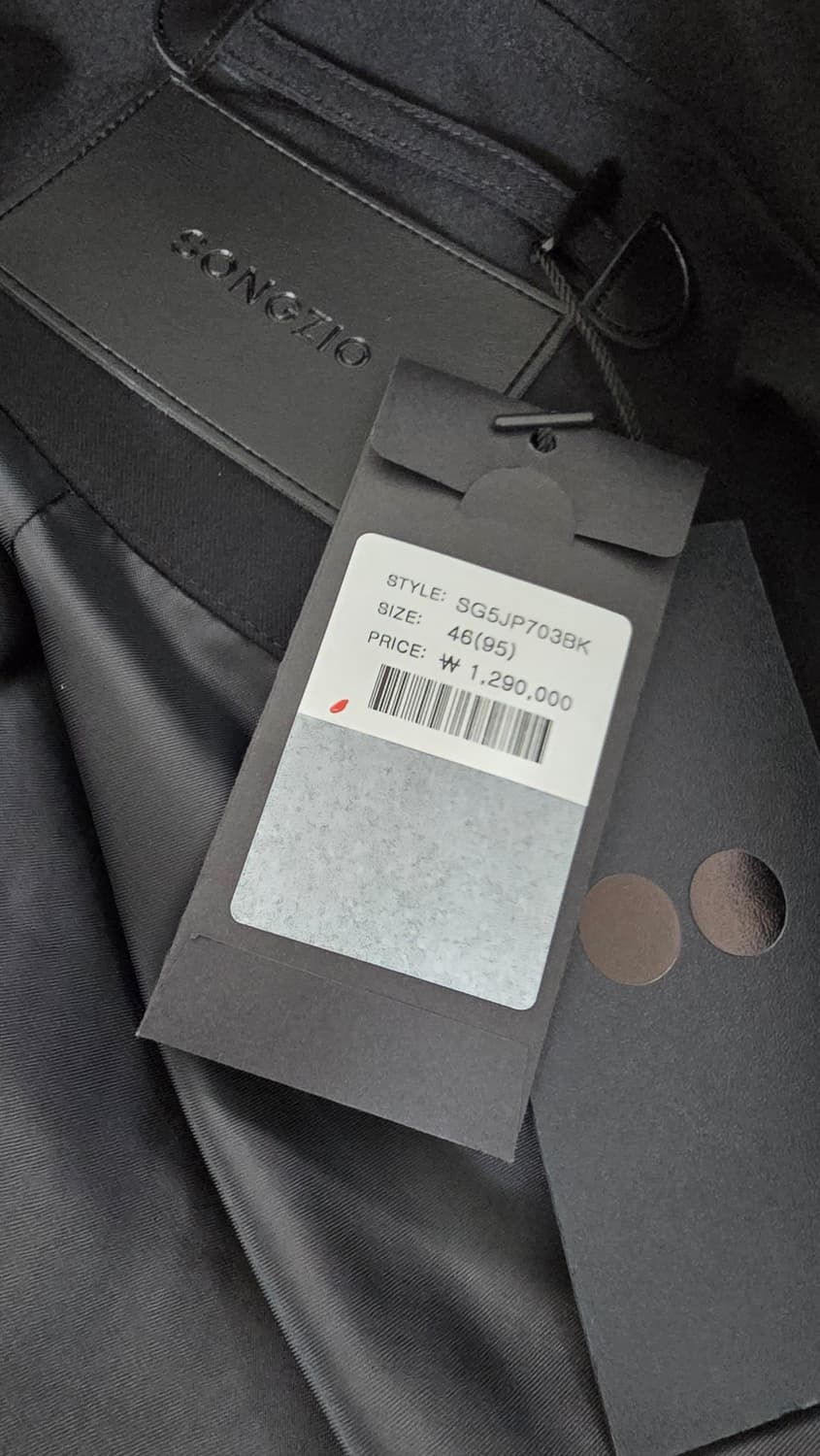 송지오 컬렉션 멀티 다트 엠브로이드 후드 점퍼 블랙 상품이미지5