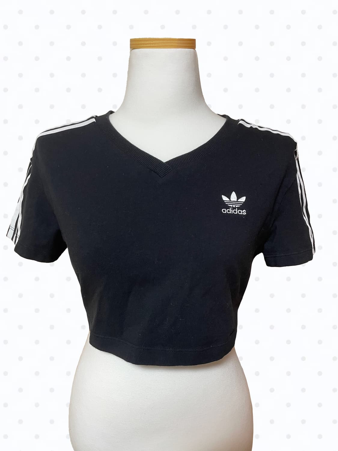 🖤빈티지 아디다스 제니 블랙 브이넥 삼선 크롭 반팔탑 상품이미지3