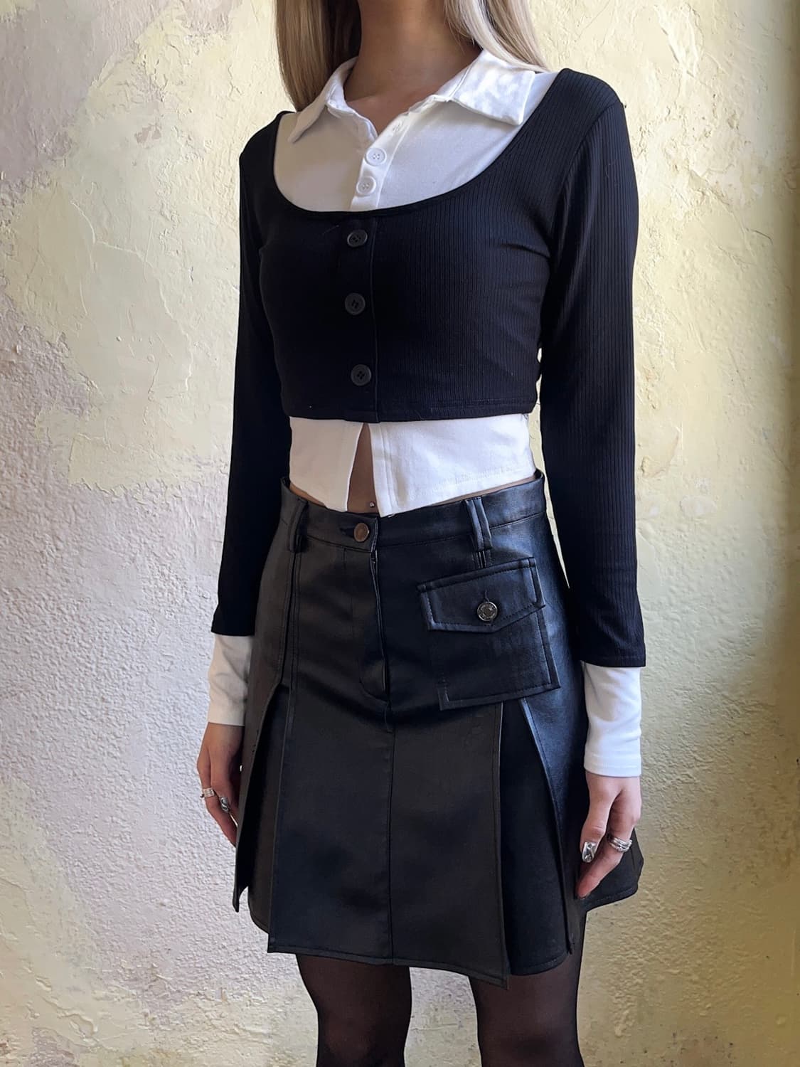 Layered black knit shirt 상품이미지4