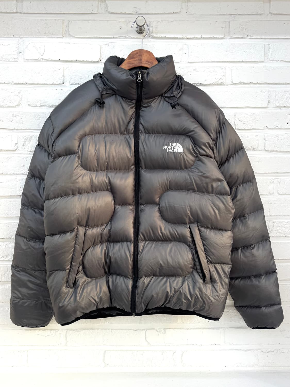 노스페이스 그레이 900 서밋시리즈 구스다운 패딩  상품이미지3