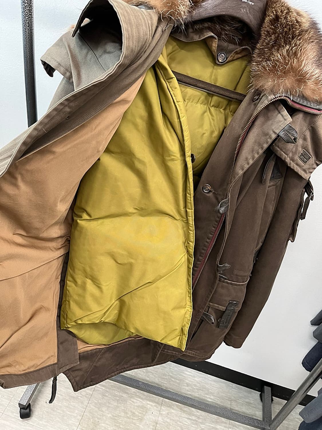 105) 디스퀘어드 컬렉션 야상 헤비다운  상품이미지6