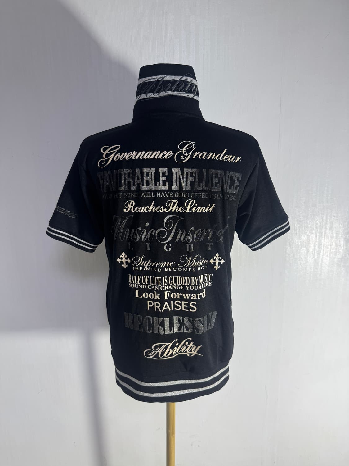 Mild life 레터링 반팔 트랙탑 y2k  상품이미지1