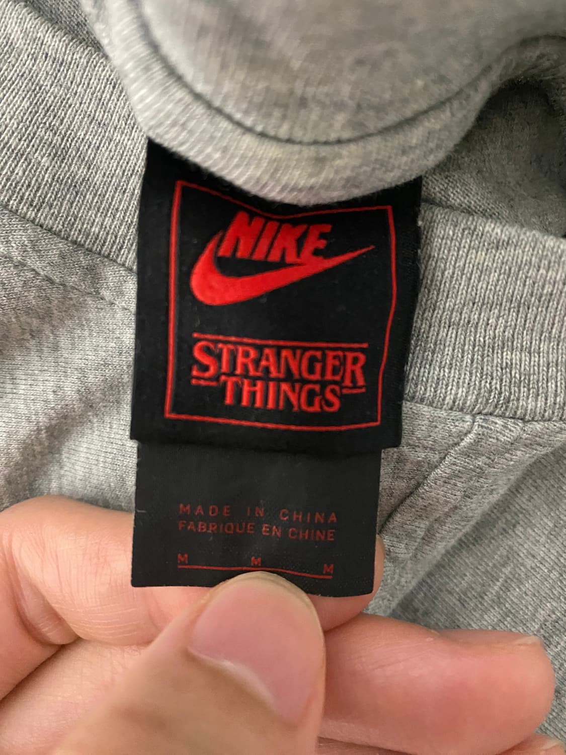 나이키 기묘한이야기 반팔 M 상품이미지4