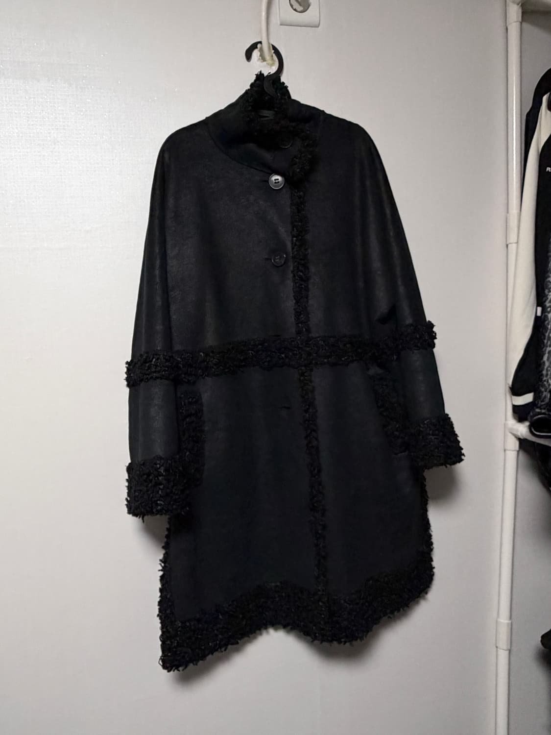 아돌프도밍게즈 롱무스탕 퍼무스탕 롱 퍼코트 상품이미지2