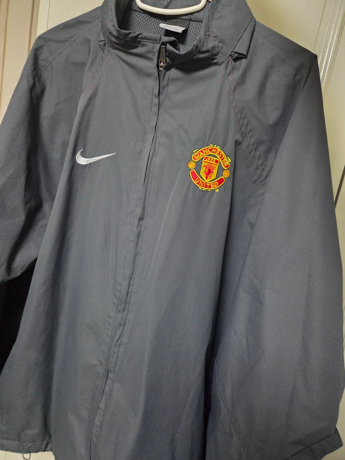 나이키 맨유 보다폰 바람막이 팝니다 상품이미지1