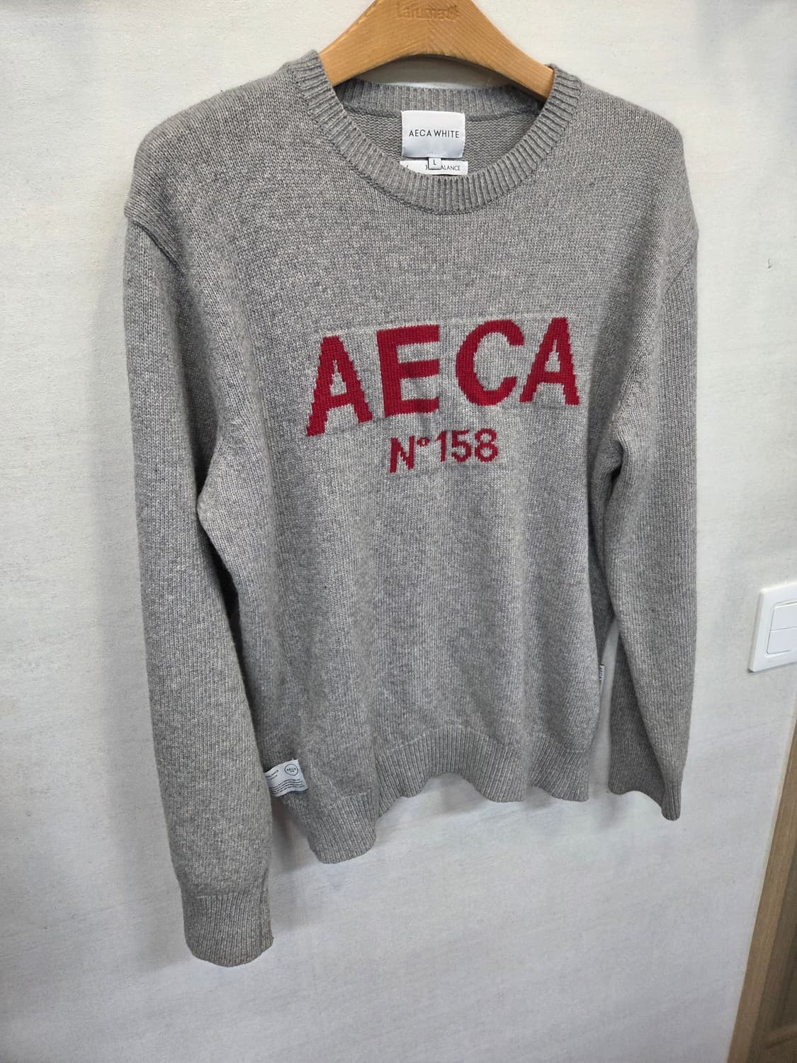 에이카 화이트 니트 그레이 L 상품이미지5