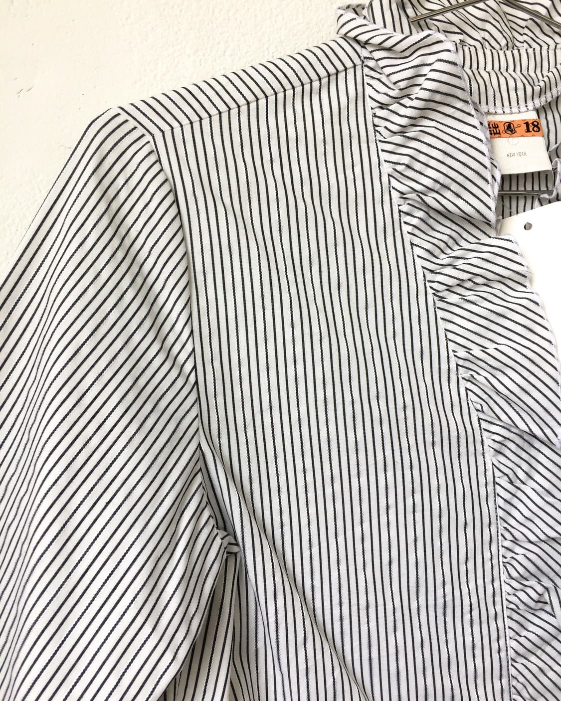 Ruffle stripe pattern shirt 상품이미지4