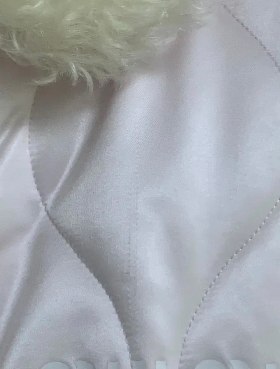 MIU MIU 시어링 카라 넥 퀼팅 집업 자켓 상품이미지7