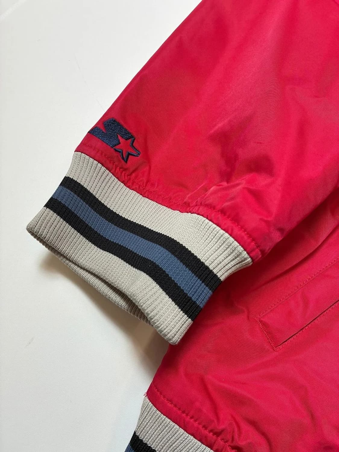 스타터 x 버튼 로고 자수 바시티 자켓 PN8180 상품이미지5