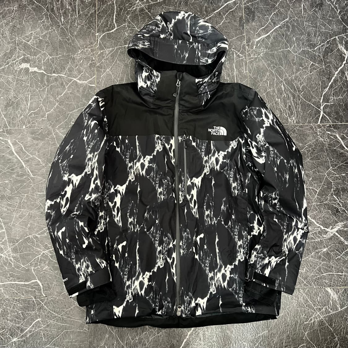 노스페이스 그래비티 패턴 투웨이 후드 점퍼 자켓 상품이미지1