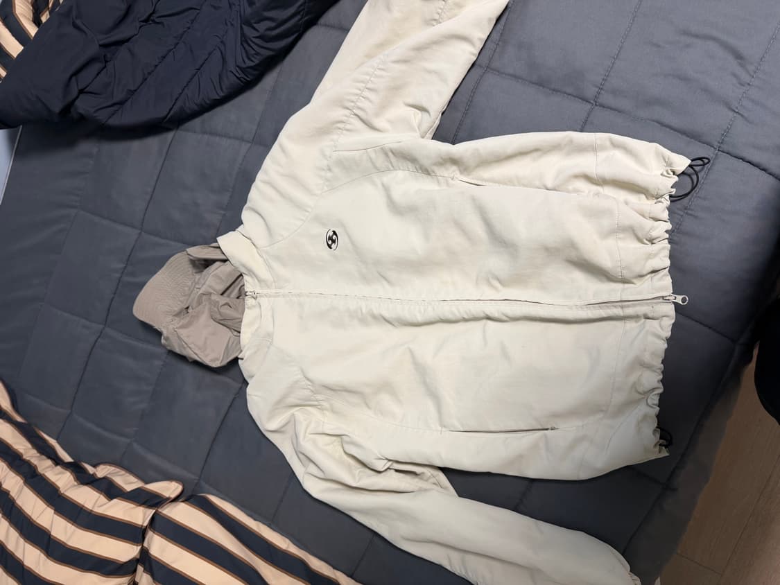 산산기어 도킹 자켓 아이보리 22FW 2사이즈 상품이미지2