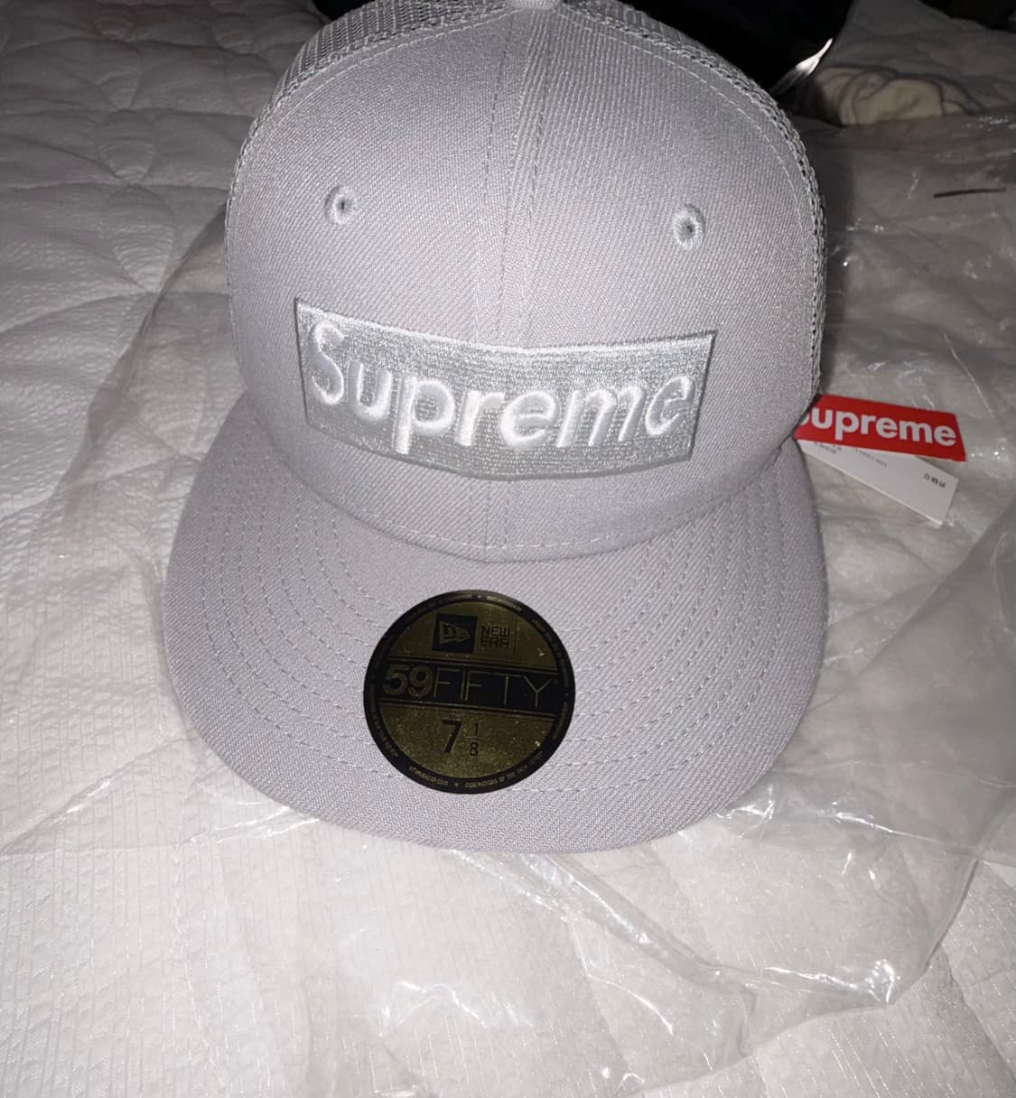슈프림x뉴에라 메쉬캡 상품이미지3