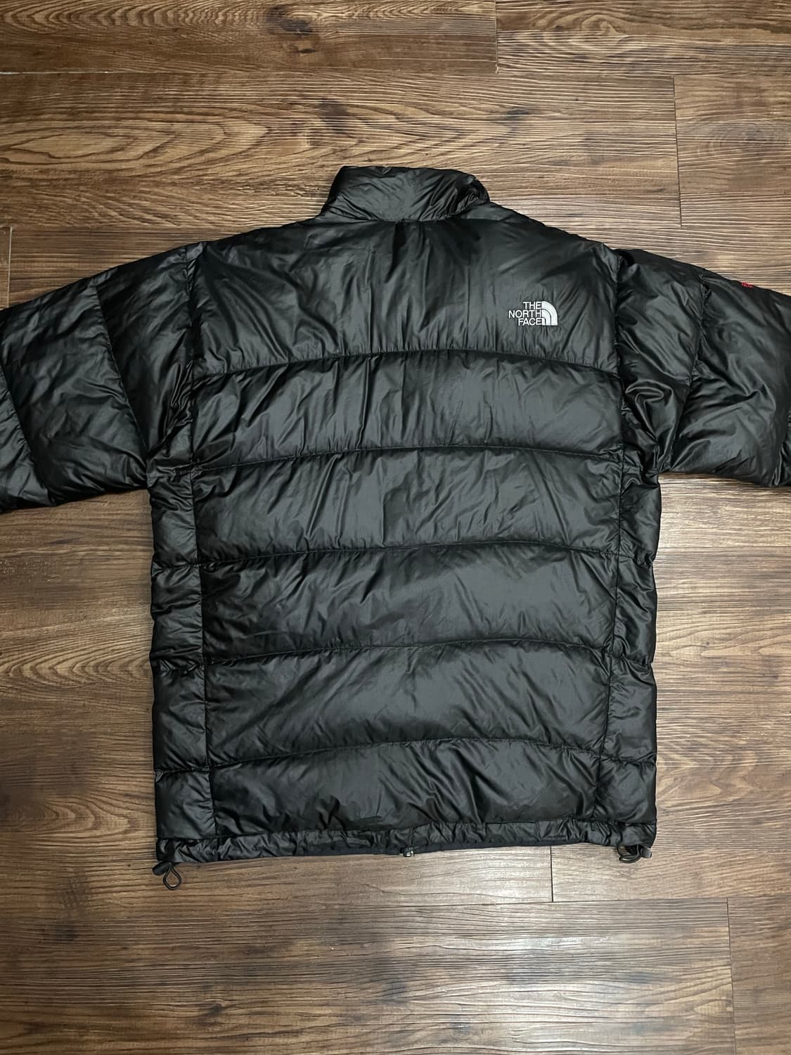 노스페이스 아콘카구아 써밋 다운 패딩 자켓 블랙 상품이미지10
