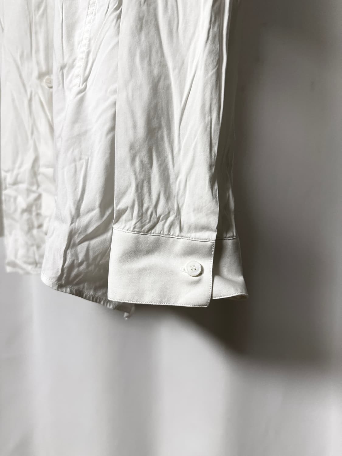 발렌시아가 15s 클래식 스트레이트 셔츠 상품이미지6