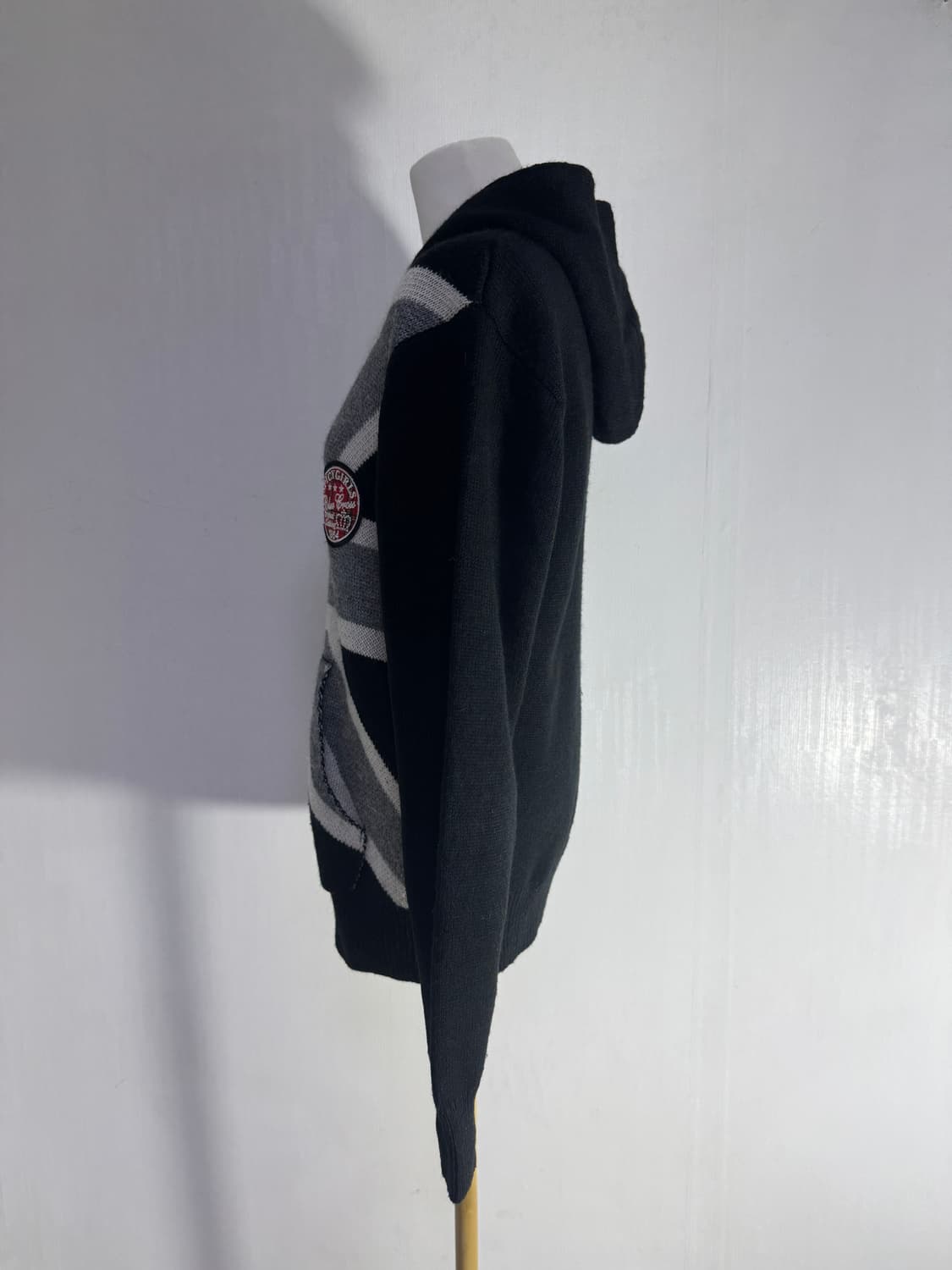 Blue cross 유니언잭 자수 패치 니트 후드집업 상품이미지4