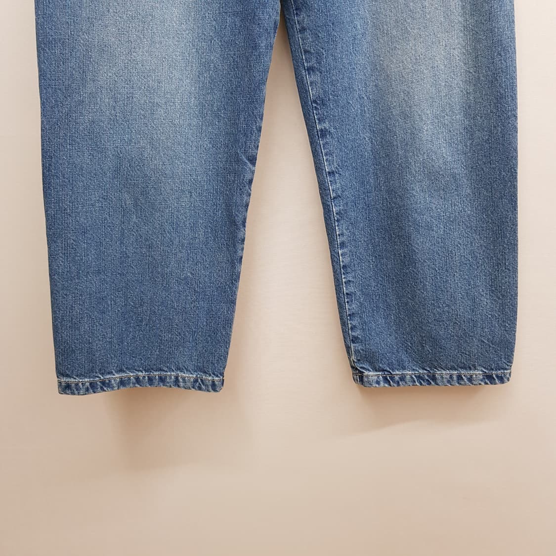 한섬 시스템 2024 하이웨스트 포켓 와이드 데님 팬츠 64-94사이즈 상품이미지3