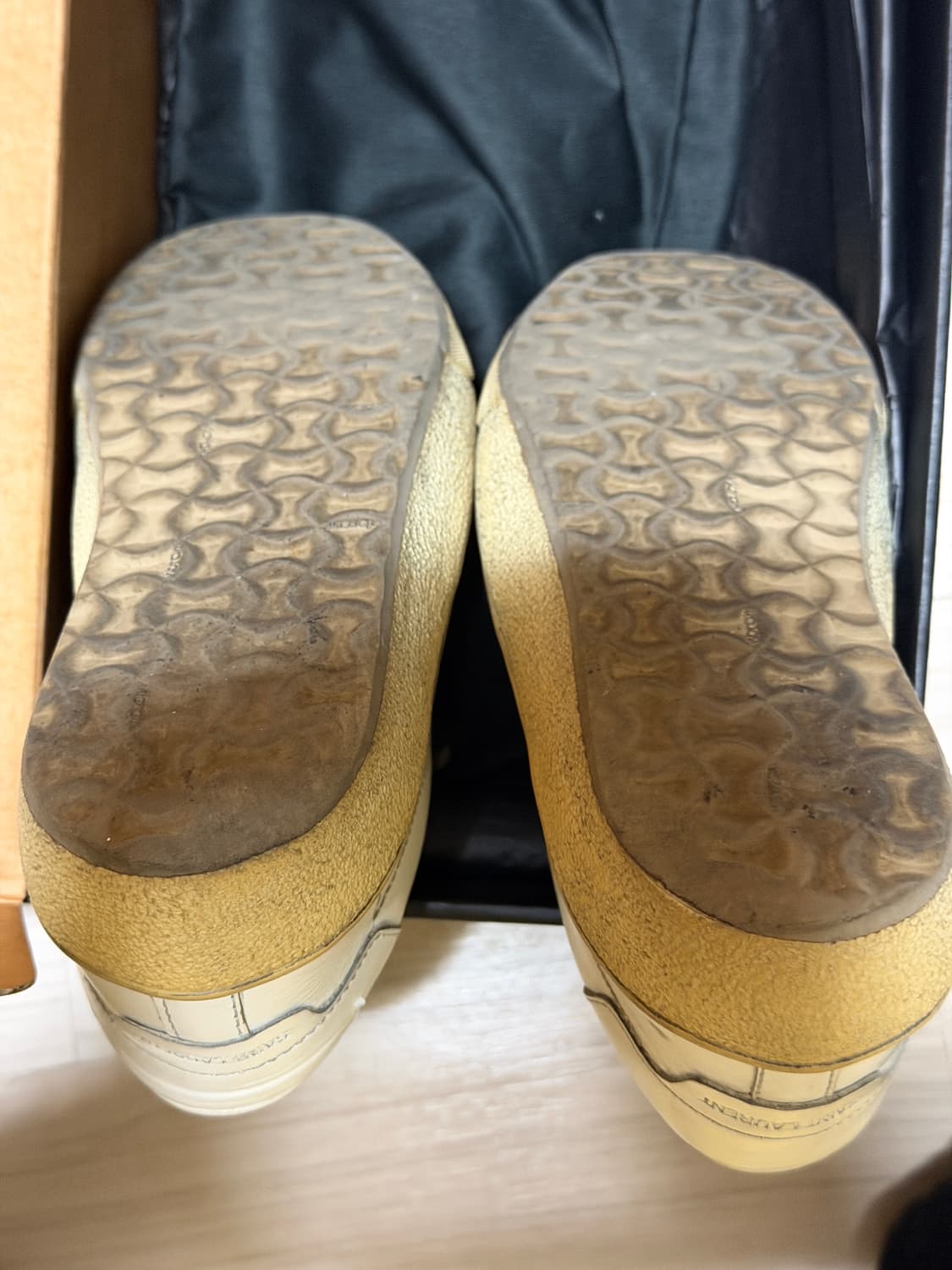 [39] 생로랑 서프코드 카모 로우 스니커즈 상품이미지6