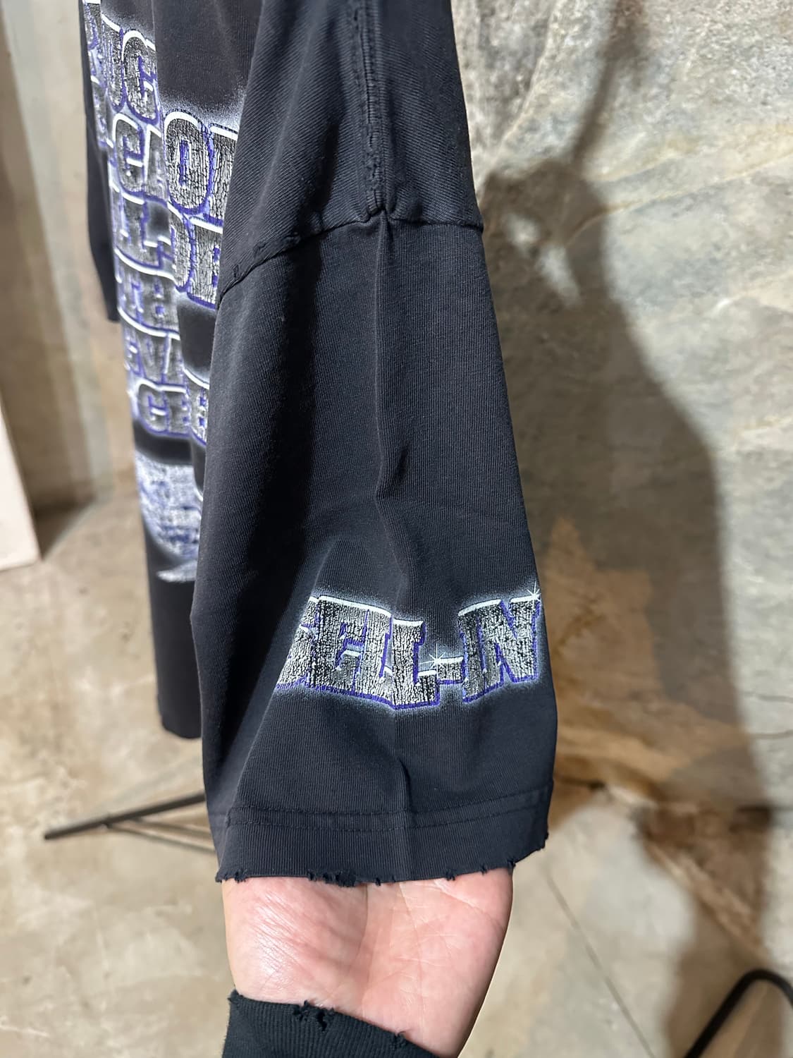 발렌시아가 SNBN 디스트로이드 오버핏 반팔 상품이미지6