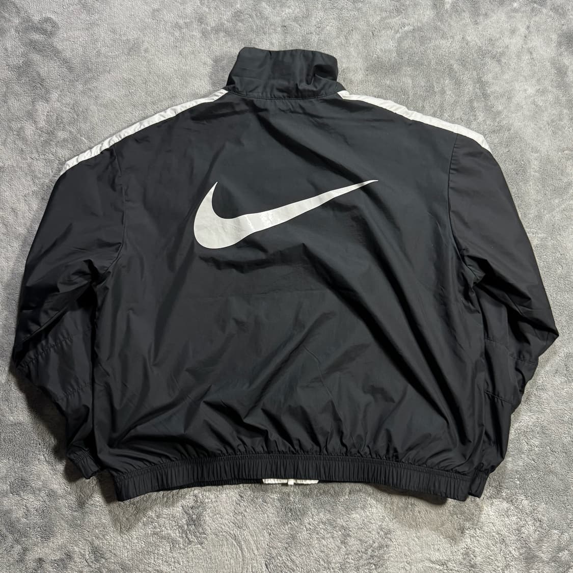 나이키 여성 배색 바람막이 상품이미지3