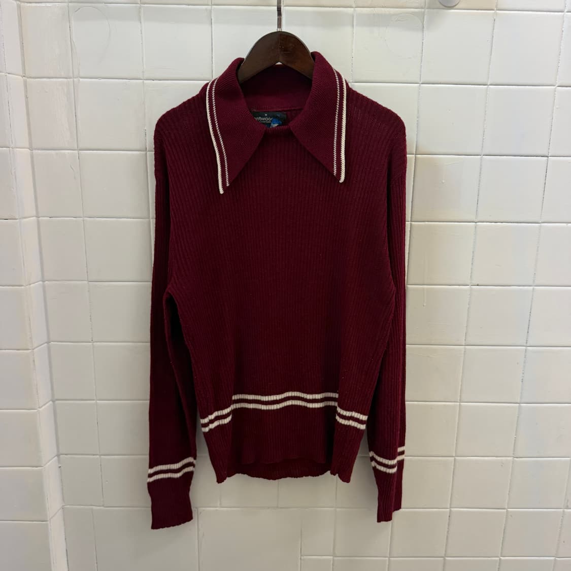 70s 레드 칼라 아크릴 니트 상품이미지4