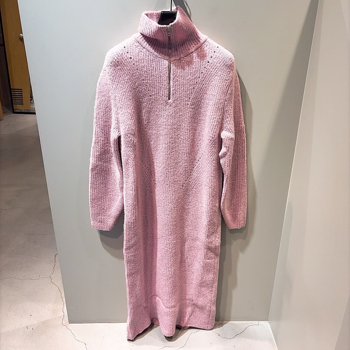 (정품/새상품) 폼더스토어 여성 연핑크 알파카 울 니트 드레스 상품이미지1