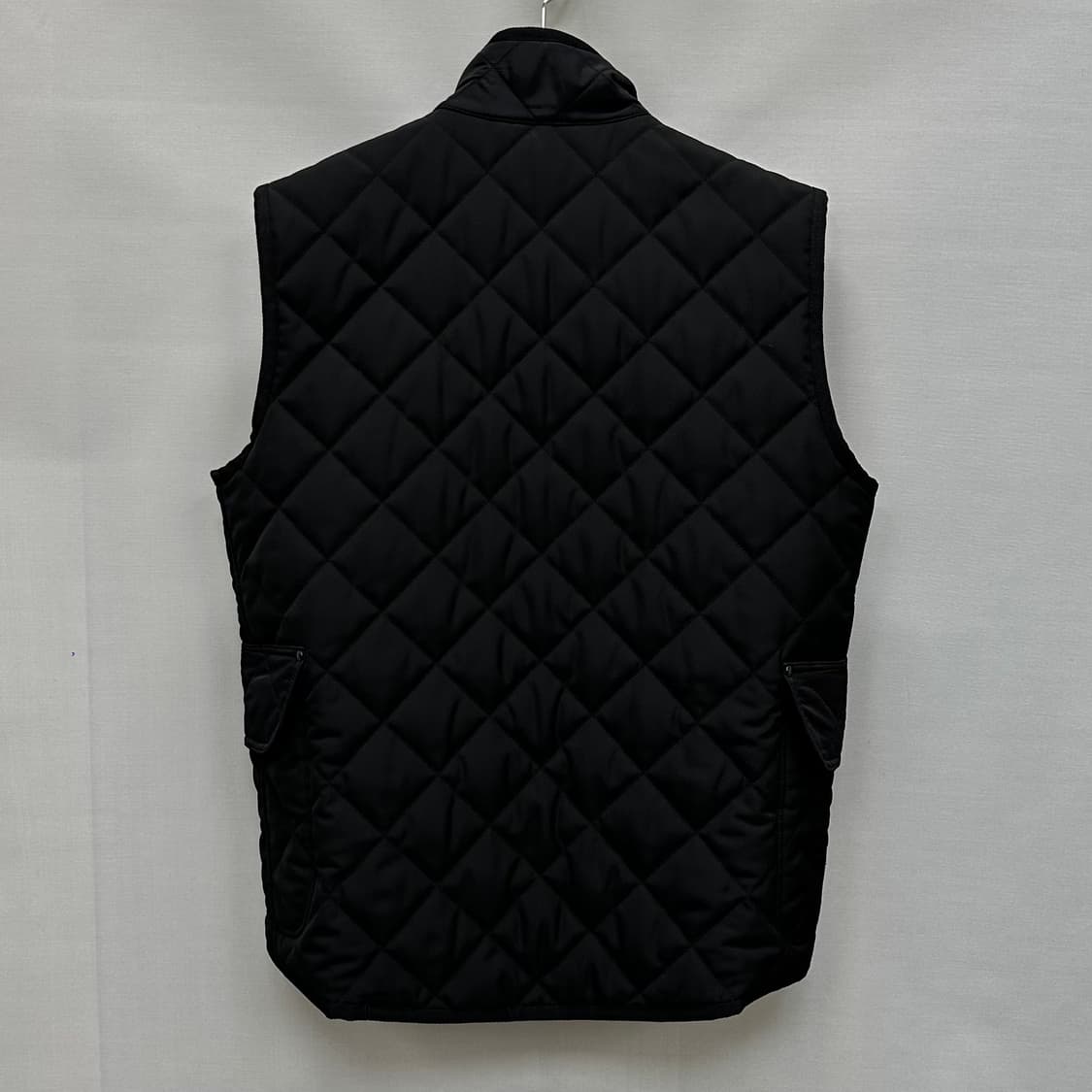 버버리 다이아몬드 퀼팅 하이넥 패딩조끼 ( 105 ) 상품이미지4