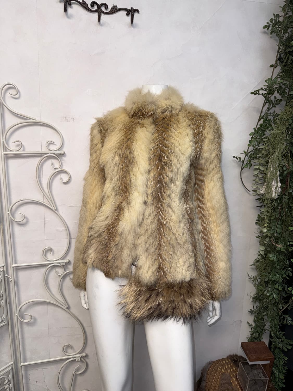Mixed brown fox fur jacket 상품이미지1