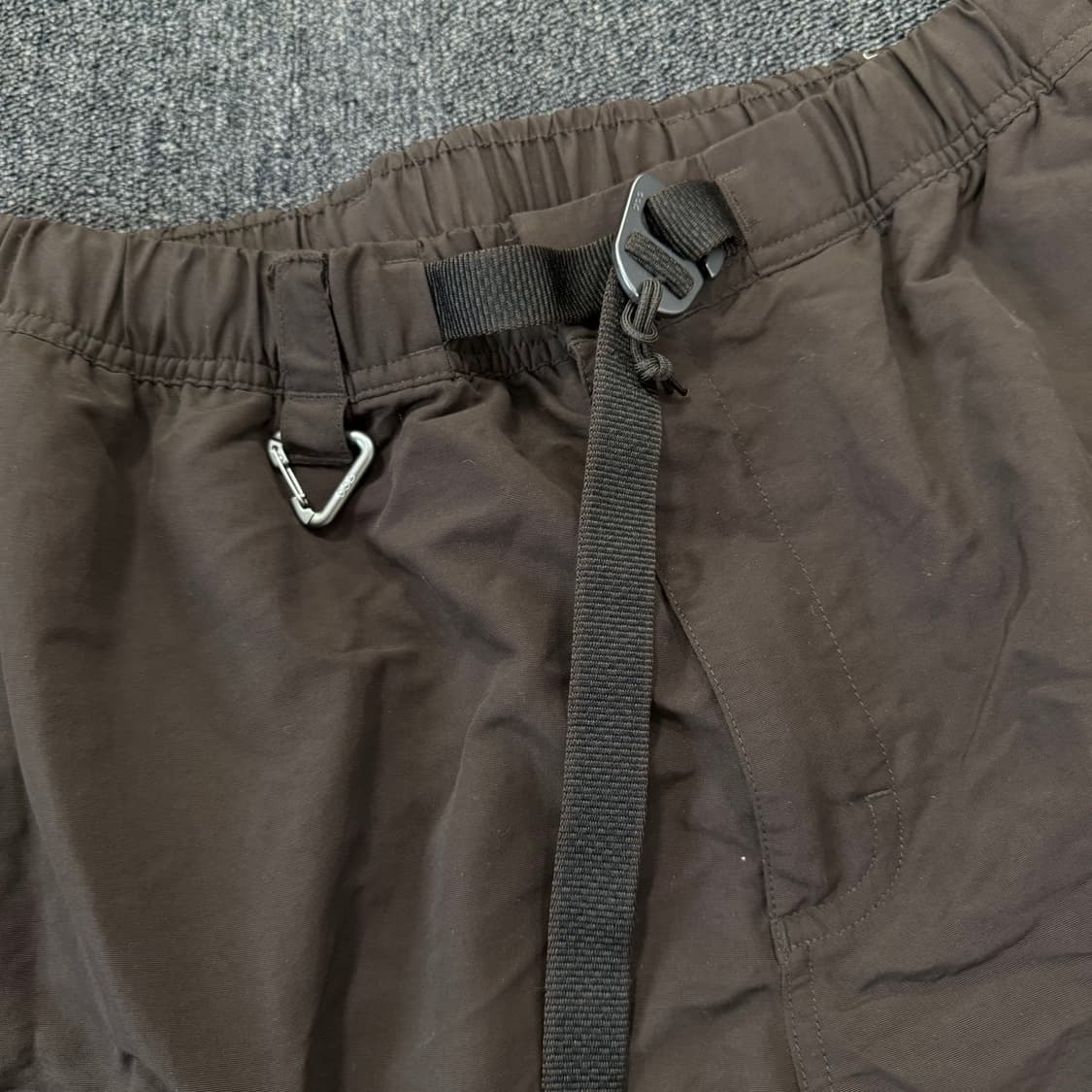 나이키 ACG 스노우그래스 브라운 카고 쇼츠  상품이미지4