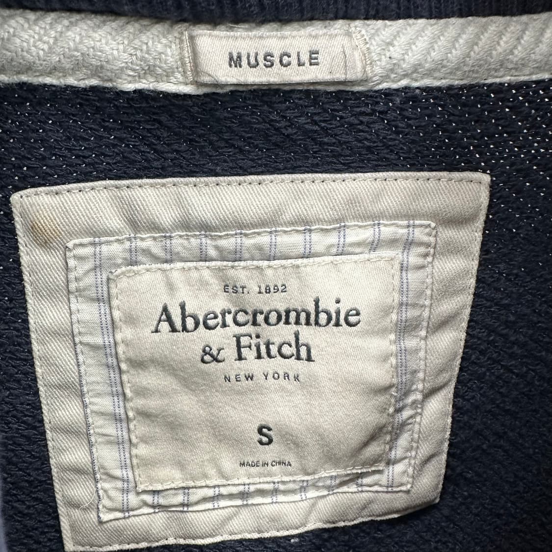 90 아베크롬비 y2k 남자 머슬핏 숄카라 맨투맨 상품이미지3