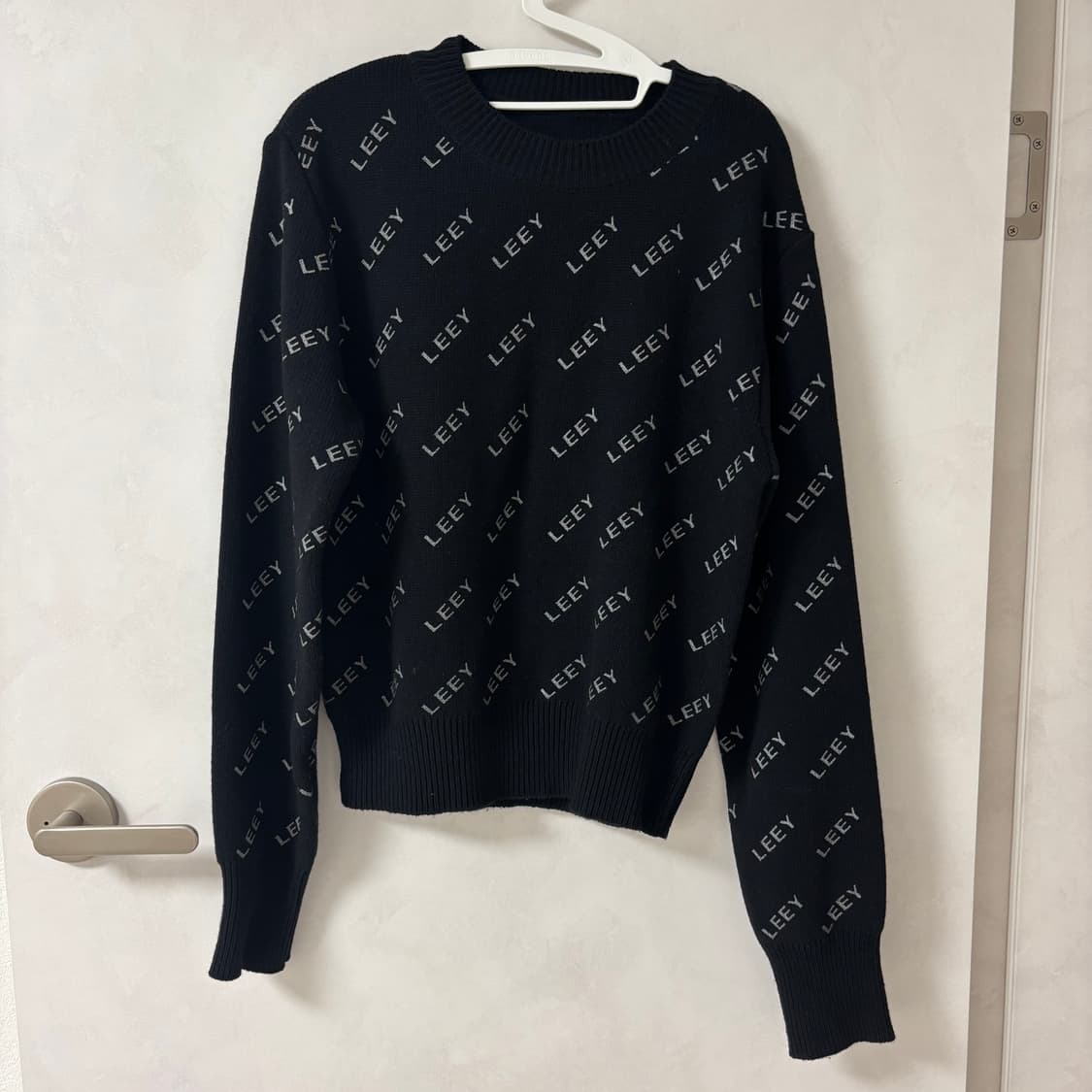 엘이이와이 니트 상품이미지1