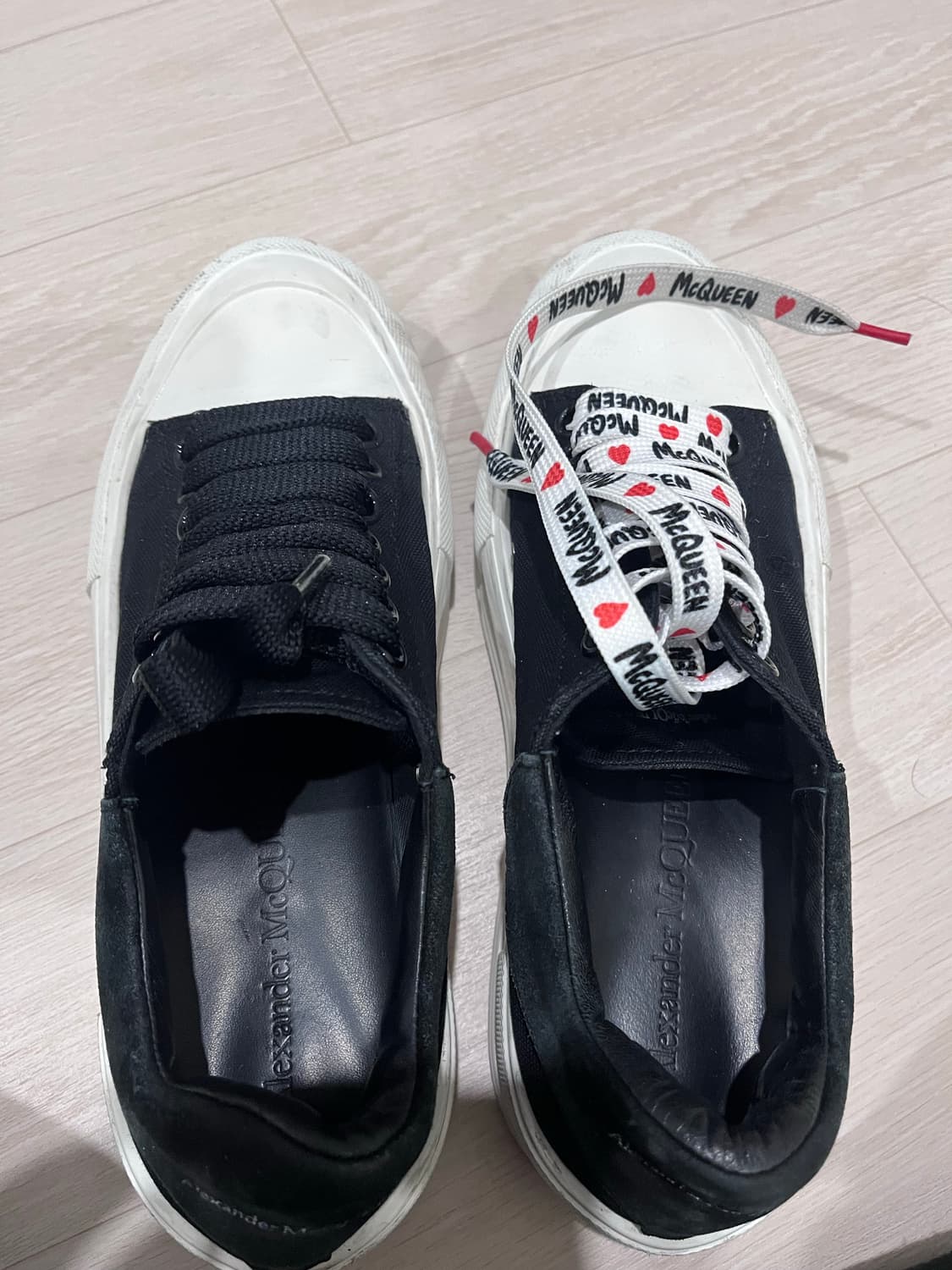 알렉산더 맥퀸  상품이미지1