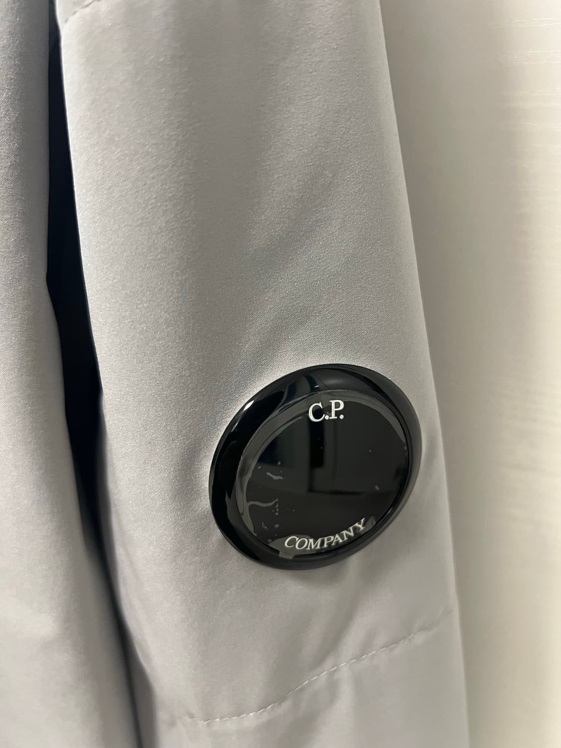 CP컴퍼니 16CMOW403A 프로텍 후드 자켓 그레이 48 상품이미지4