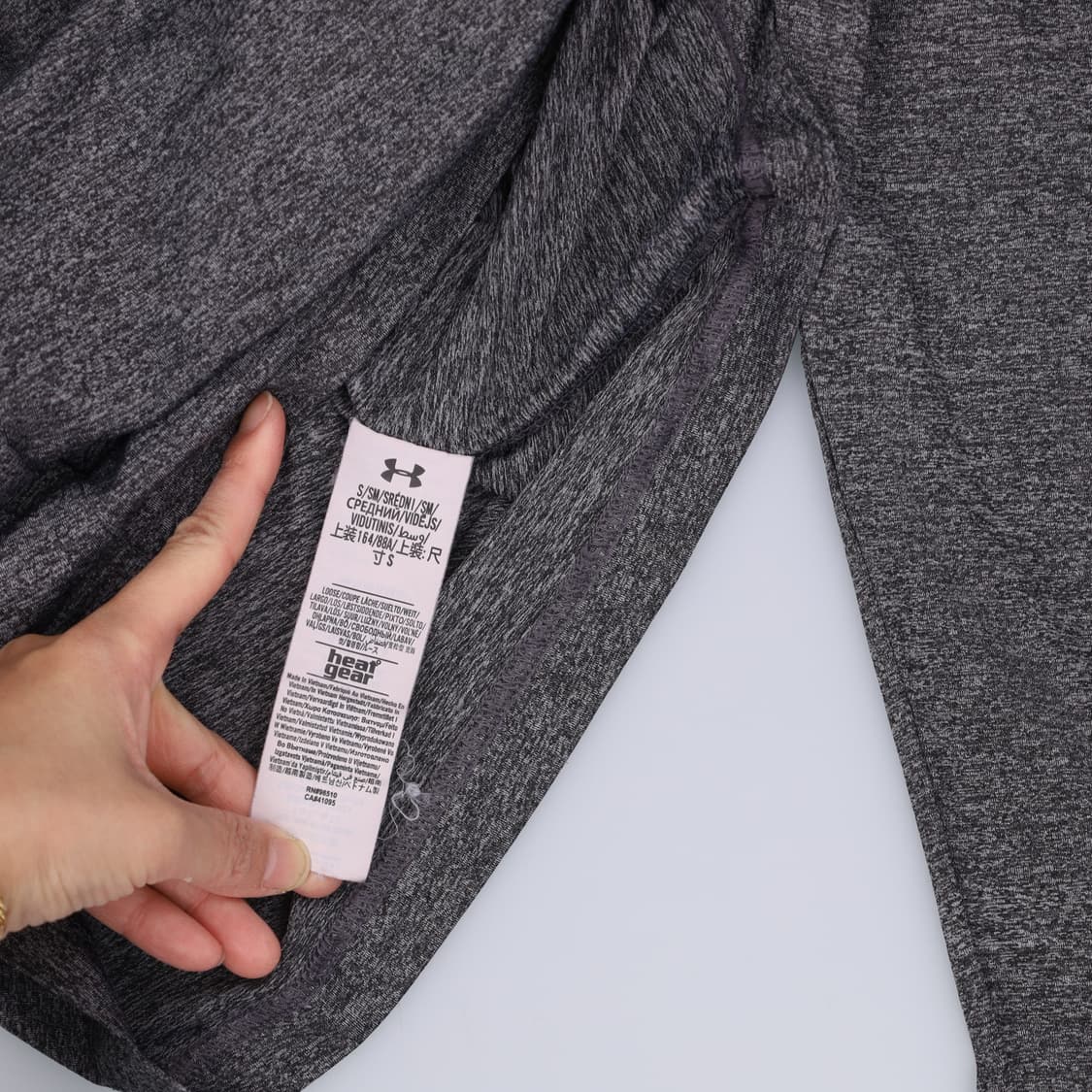 S 언더아머 기능성 긴팔티 0403H1 상품이미지5