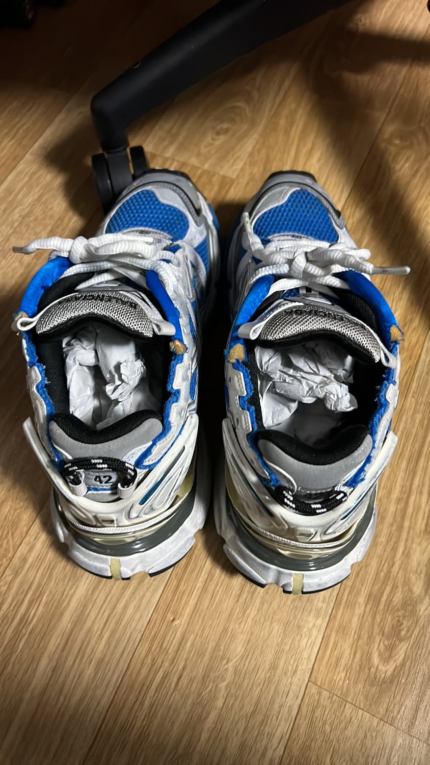 발렌시아가 뉴러너 42사이즈 상품이미지5