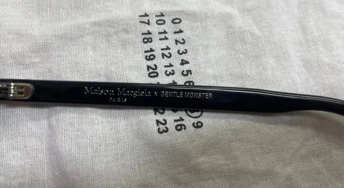 젠틀몬스터 x 메종마르지엘라 MM012 클리어 블랙 상품이미지6